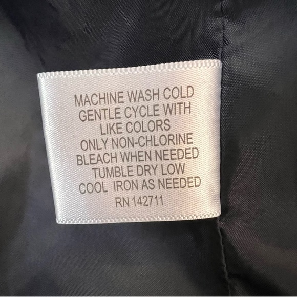 Eloquii Navy Double Breasted Blazer - Picture 4 of 8